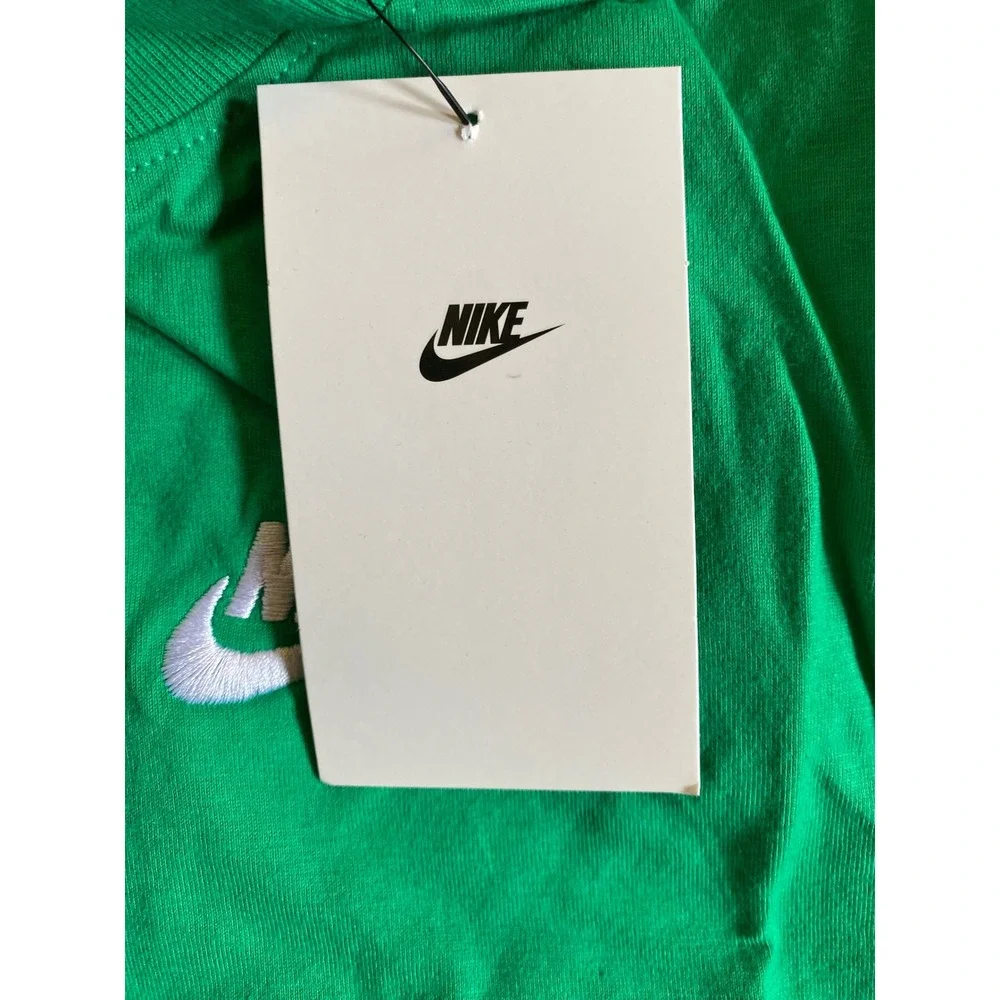 Nike Kids‎ Sportswear Futura Logo Green Short Sleeve T-Shirt AR5254-331 Size L